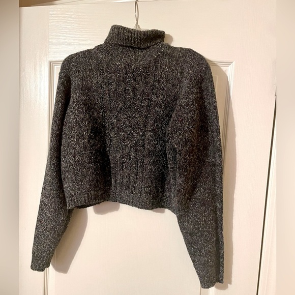 FORET DE FRAMBOISE Heathered Gray Wool Blend Turtleneck Cropped Sweater Size L - Picture 2 of 8
